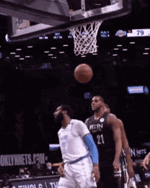 Too Small Ad2 GIF - Too Small Ad2 Drummond GIFs