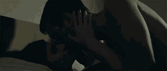 Couple Kissing GIF - Couple Kissing On The Bed GIFs