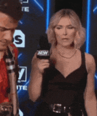 Renee Paquette Aew GIF - Renee Paquette Aew Backstage Interview GIFs