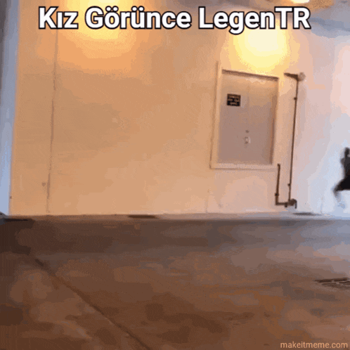 a gif of a person doing a trick with the words kiz görünce legentr at the bottom