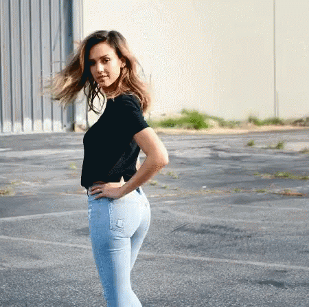 Jessica Alba Blue Jeans GIF - Jessica Alba Blue Jeans Smack GIFs