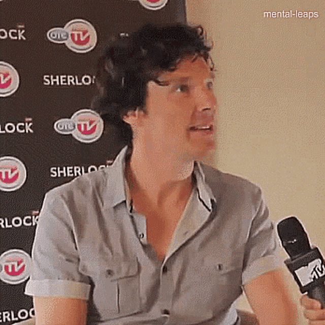 Benedict Cumberbatch Interview GIF - Benedict Cumberbatch Interview Talking GIFs