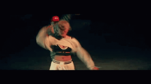 Dancing Chris Brown GIF - Dancing Chris Brown Agnez Monica GIFs