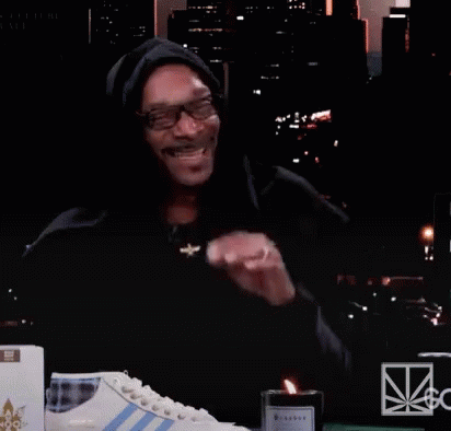 Facepalm Laughing GIF - Facepalm Laughing Snoop Dogg GIFs