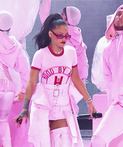 Rihanna Dancing GIF - Rihanna Dancing Robyn GIFs