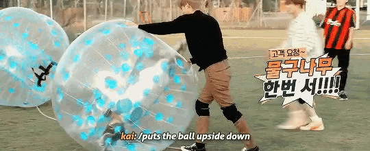 kai puts the ball upside down while playing soccer