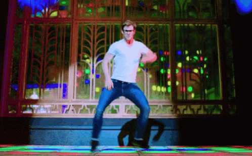 Thor Chris Hemsworth GIF - Thor Chris Hemsworth Dance Moves GIFs