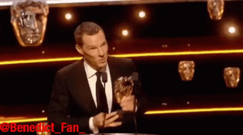 Benedict Cumberbatch Bafta GIF - Benedict Cumberbatch Bafta Award GIFs