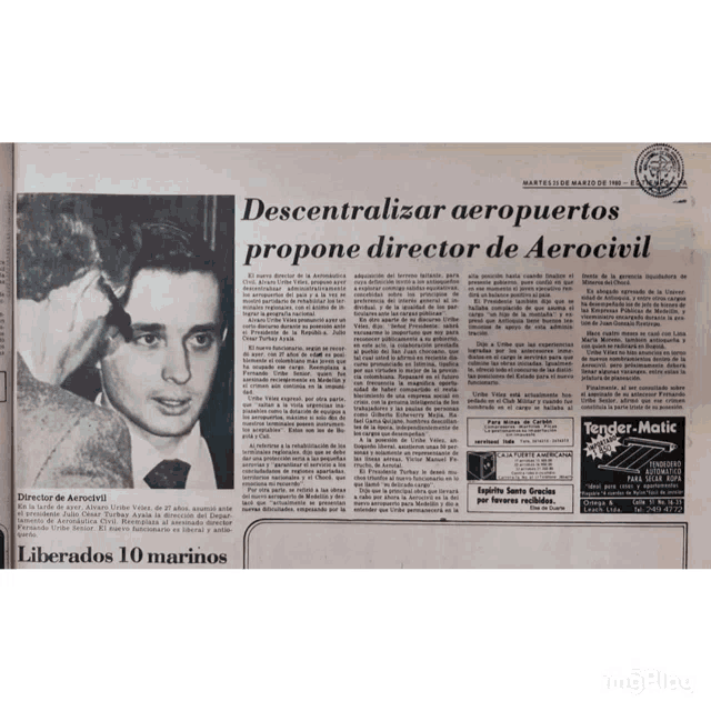 a page of a newspaper with a picture of a man and the title descentralizar aeropuertos propone director de aerocivil