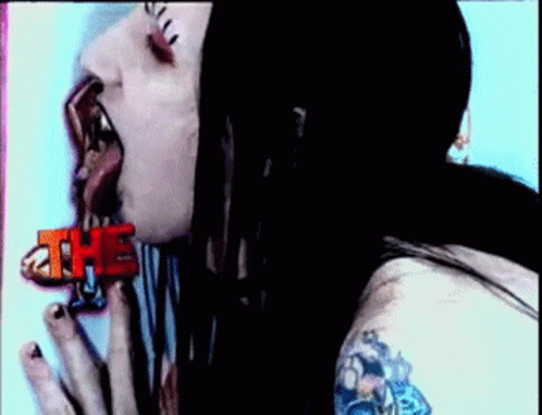 Marilyn Manson Lick GIF - Marilyn Manson Lick Wall GIFs