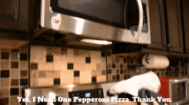 Sml Chef Pee Pee GIF - Sml Chef Pee Pee Yes I Need One Pepperoni Pizza GIFs
