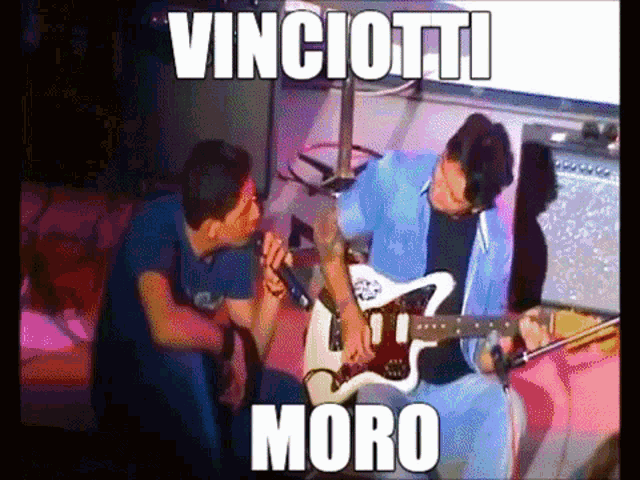 Francesco Vinciotti Fabrizio Moro GIF - Francesco Vinciotti Fabrizio Moro Moro GIFs