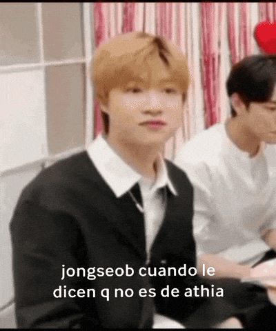 jongseob cuando le dicen q no es de athia is written on a screen
