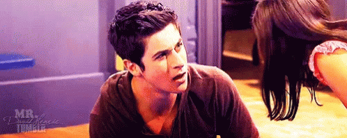 Wizards Of Waverly Place David Henrie GIF - Wizards Of Waverly Place David Henrie What GIFs