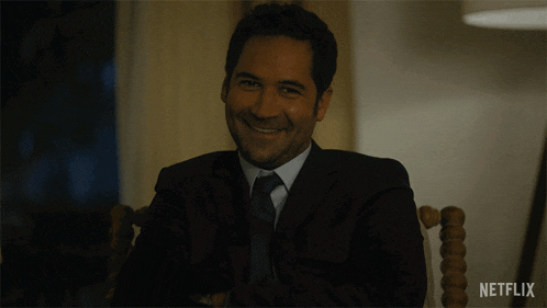 Smiling Mickey Haller GIF - Smiling Mickey Haller The Lincoln Lawyer GIFs