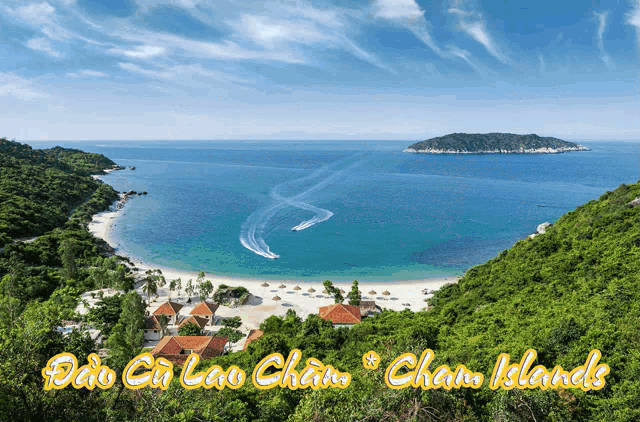 a picture of a beach with the words cham islands written above it
