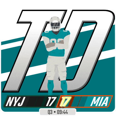a miami dolphins football player with the number 10