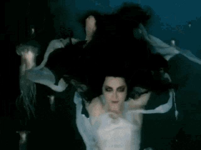 Evanescence Going Under GIF - Evanescence Going Under GIFs