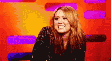 Miley Cyrus Hmm GIF - Miley Cyrus Hmm Unsure GIFs