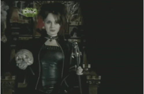Queen Witch GIF - Queen Witch Evil GIFs