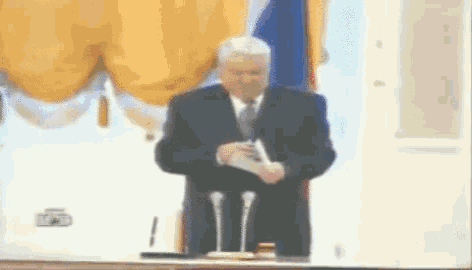 Confused Boris Yeltsin GIF - Confused Boris Yeltsin Yeltsin GIFs