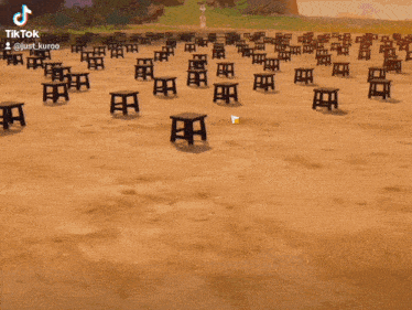 a video of a field of stools with the words taburetochki