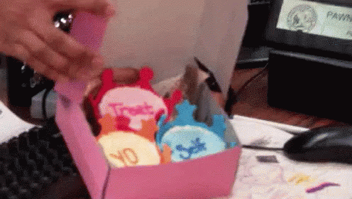 Treat Yo Self 2011! - Parks And Recreation GIF - Parks And Rec Aziz Ansari Tom Haverford GIFs
