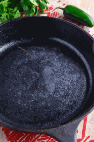 Cocinando Chilaquiles GIF - Chilaquiles Chila Comida GIFs