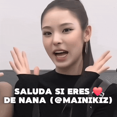 a picture of a woman with the words saluda si eres de nana ( @mainikiz ) above her