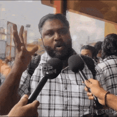 Kangua Angry GIF