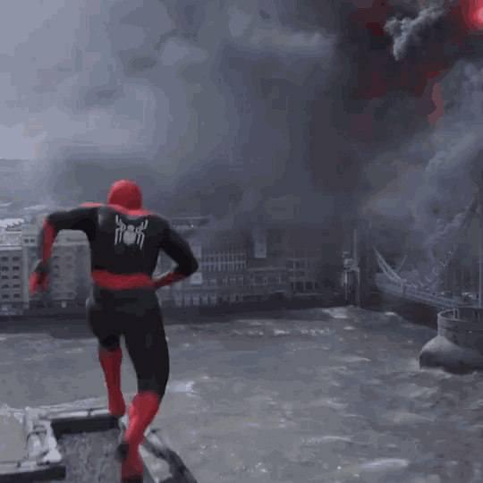 Spiderman Far From Home GIF - Spiderman Far From Home GIFs