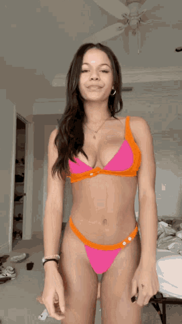 Bikini Haul Maggsz GIF - Bikini Haul Maggsz GIFs
