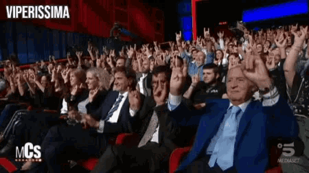 Viperissima Maurizio Costanzo Show Trash Tv Gif Reaction Rock On GIF