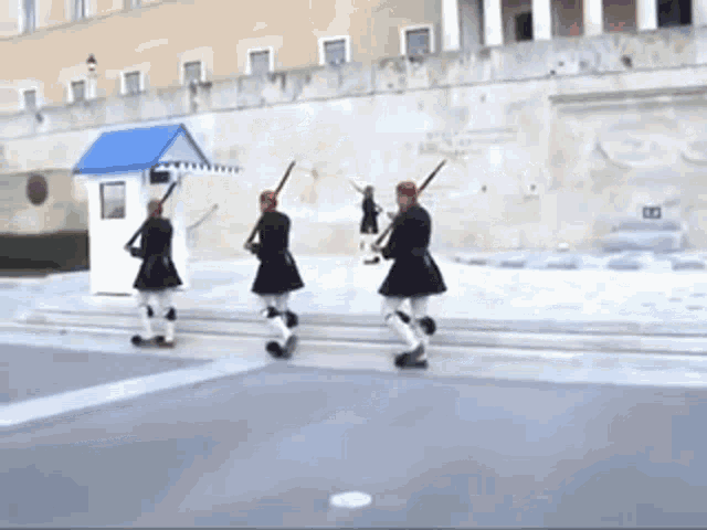Greek Guard GIF - Greek Guard Evzones GIFs