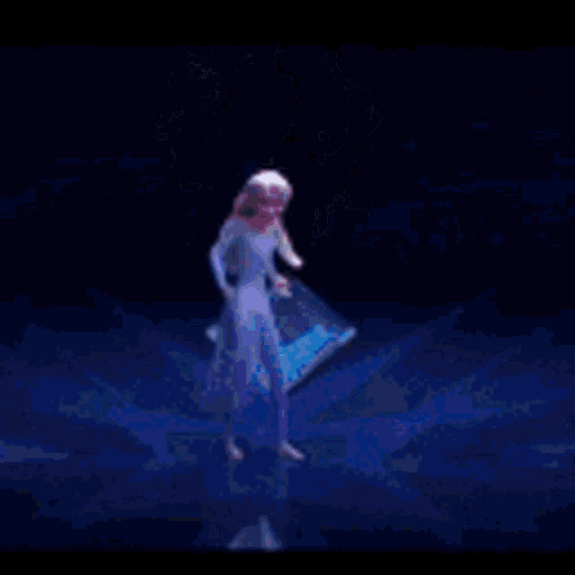 Dress Princess GIF - Dress Princess Elsa GIFs