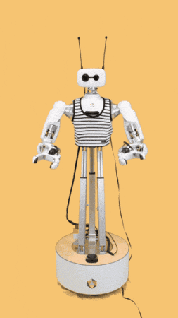 a robot with the words hellooo written on it