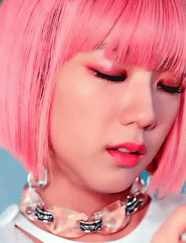 National Pink Day Kim Jisoo GIF - National Pink Day Kim Jisoo Pink GIFs