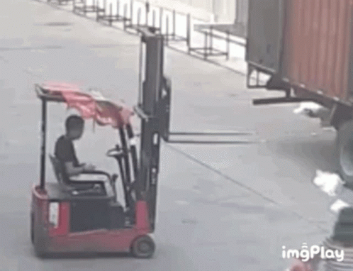 Fork Lift Clothes Line GIF - Fork Lift Clothes Line Boom GIFs