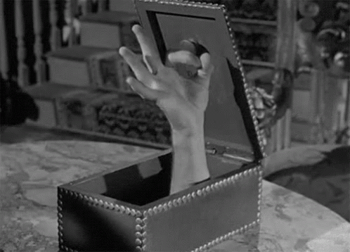 Mano Addams Va Bene Ciao Ok Okay Buonanotte Arrivederci Addio Me Ne Vado  Basta GIF - Addams Hand Thing Okay Bye - Discover & Share GIFs