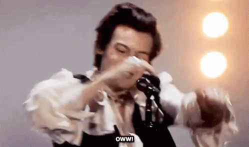 Harry Styles Ow GIF - Harry Styles Ow Hot GIFs