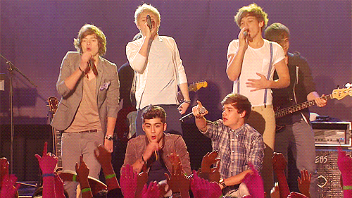 One Direction Performing GIF - One Direction 1d Concert GIFs
