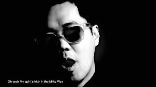 Oh Yeah My Spirits High In The Milky Way 何鴻德 GIF - Oh Yeah My Spirits High In The Milky Way 何鴻德 廿四味 GIFs