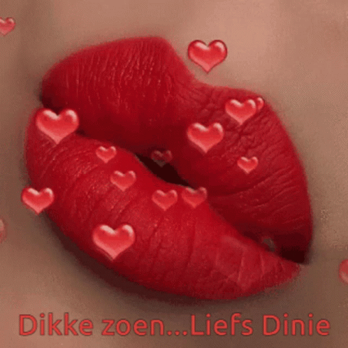 Kiss Dinie GIF