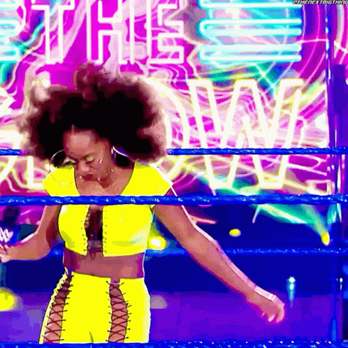 Naomi Dance GIF