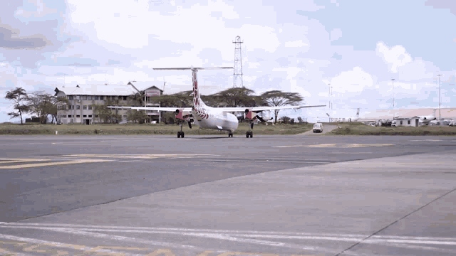 Jambojet Turn Around GIF - Jambojet Turn Around Ready To Go GIFs