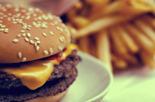 Food Mc Donalds GIF - Food Mc Donalds Burger GIFs