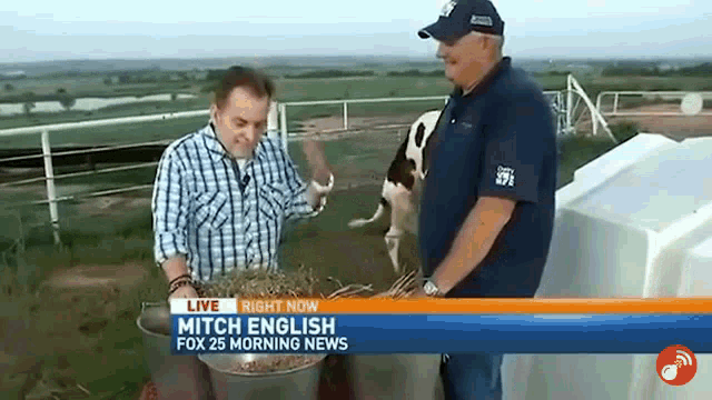 Funny Farmers GIF - Funny Farmers News GIFs