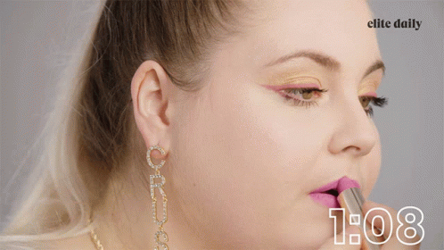 Lipstick Pink GIF - Lipstick Pink Lips GIFs