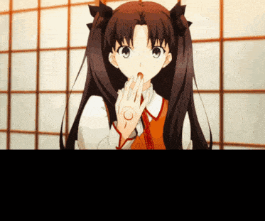 a girl with a circle on her hand