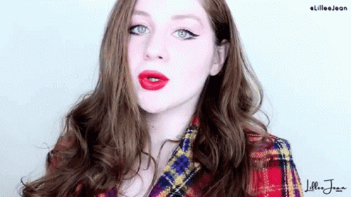 Lillee Jean Makeup GIF - Lillee Jean Makeup Beauty GIFs